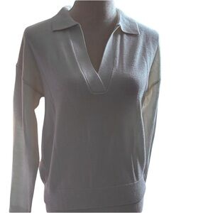 Elegant Wilfred Cream V-Neck Sweater